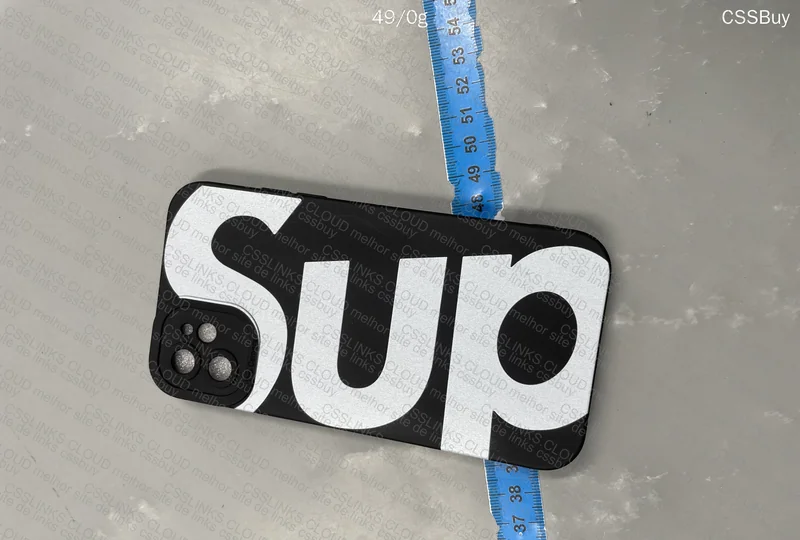 Capinha Supreme 4.80 ¥ 2