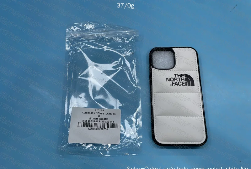 CAPINHAS THE NORTH FACE 4