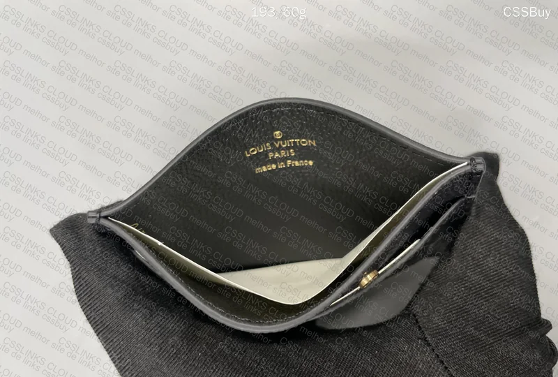card holder LV 4