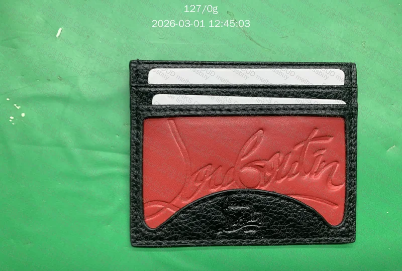Cardholder Louboutin 4