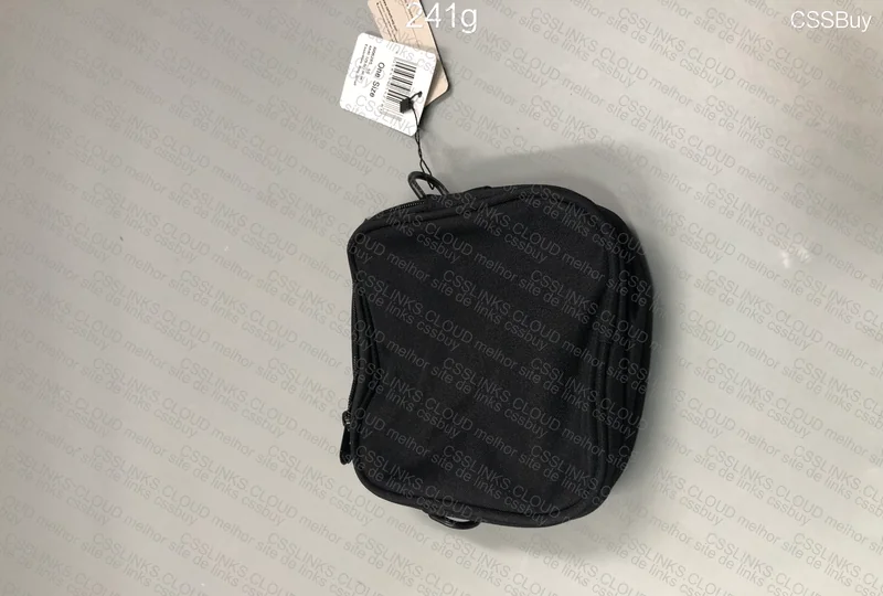 Carhartt WIP Essentials Bag 3