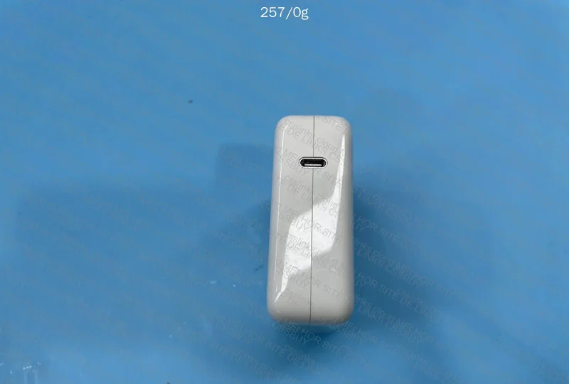 MacBook USB-C 61W Charger | Used 5