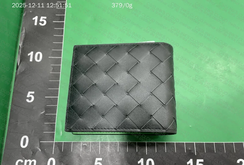 Bottega Veneta Wallet 3