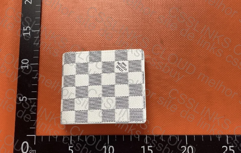 Louis Vuitton Wallet 2
