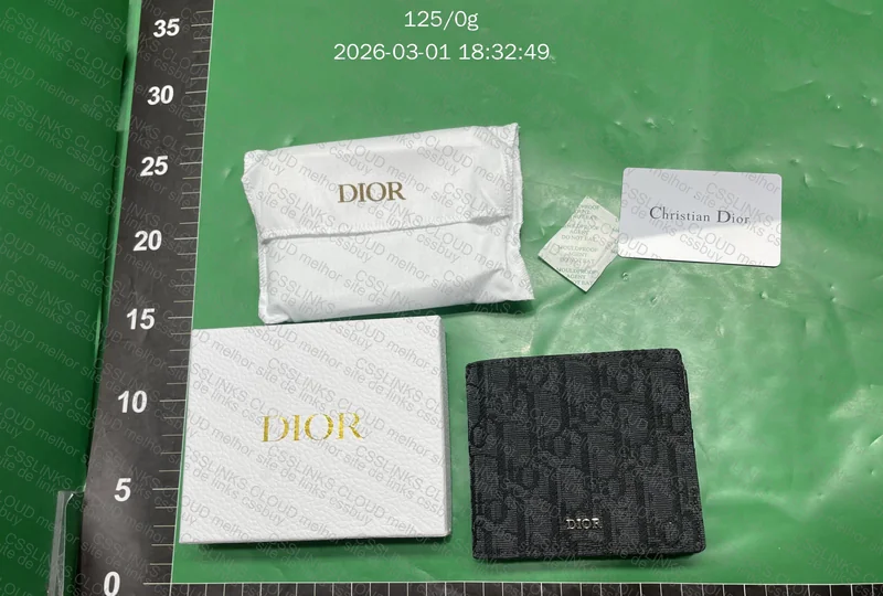 Carteira Dior