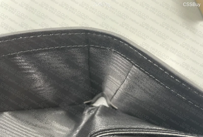 Gucci Wallet 4