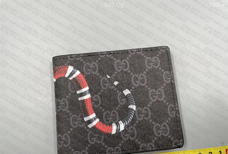 Gucci Wallet 2