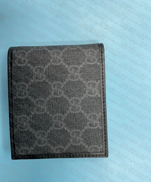 Gucci Wallet 4
