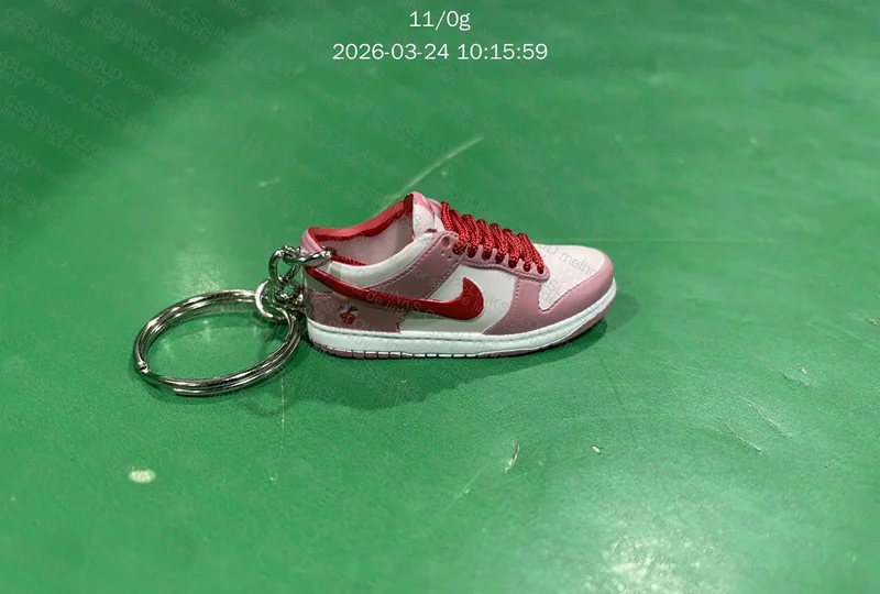 Carteira Gucci e chaveiro dunk 3