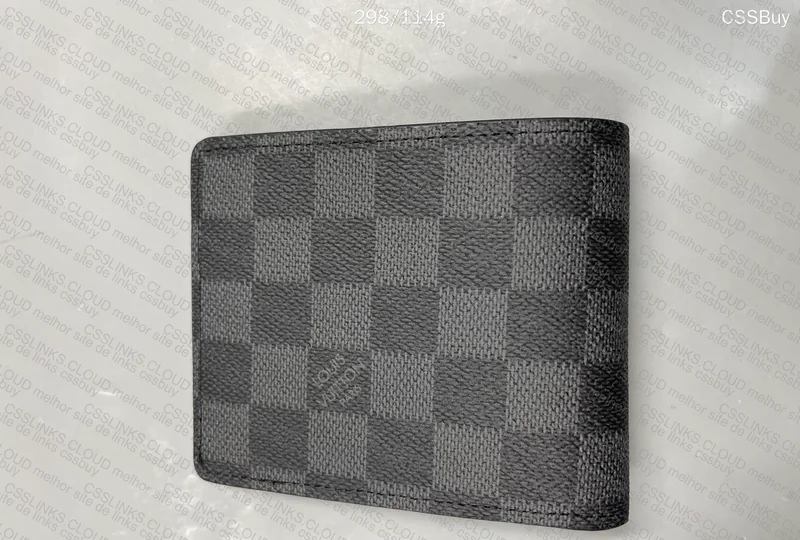 Louis Vuitton Wallet