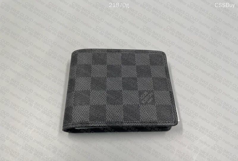 Louis Vuitton Wallet