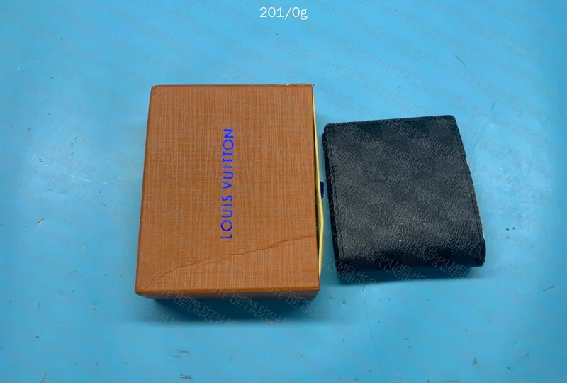 Louis Vuitton Wallet (Cheap)