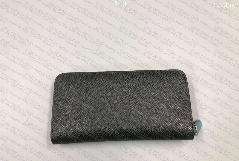 LV Women's Wallet 5