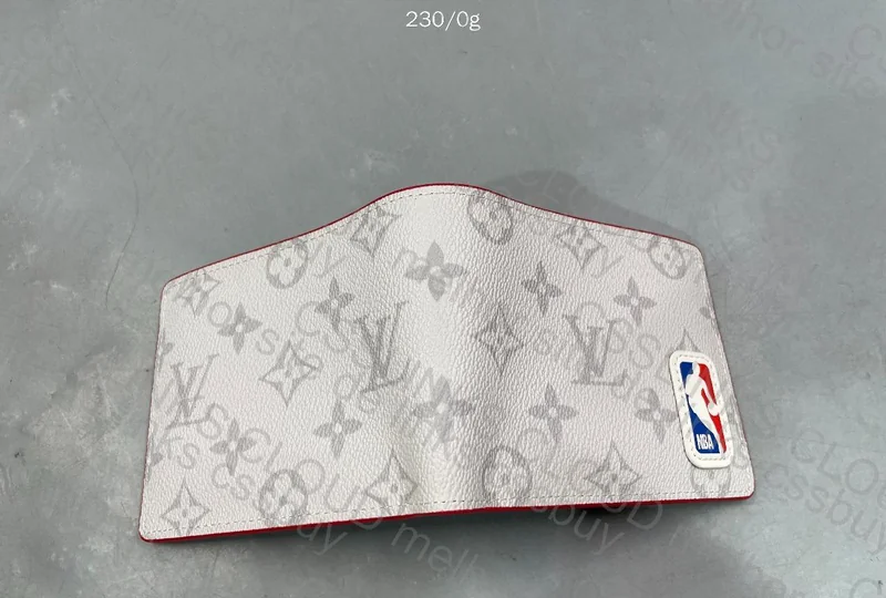 LV + NBA Wallet 4
