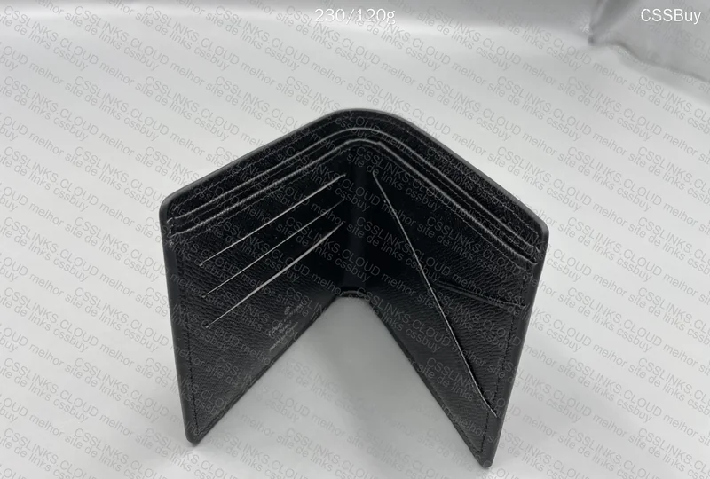 LV Silver Flower Wallet 100¥ 4