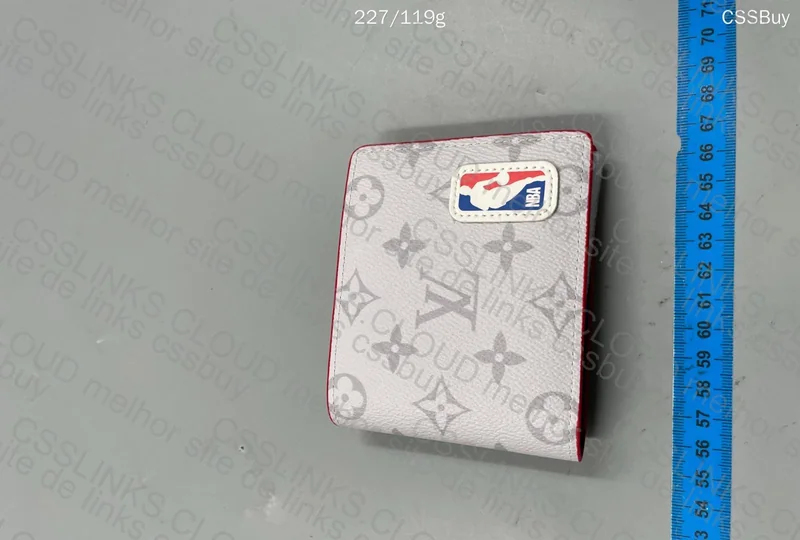 LV x NBA Wallet