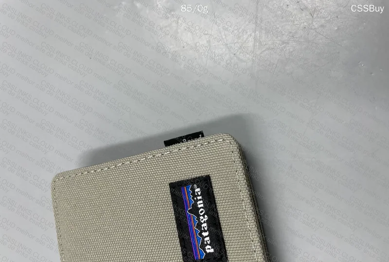 Patagonia Wallet 4