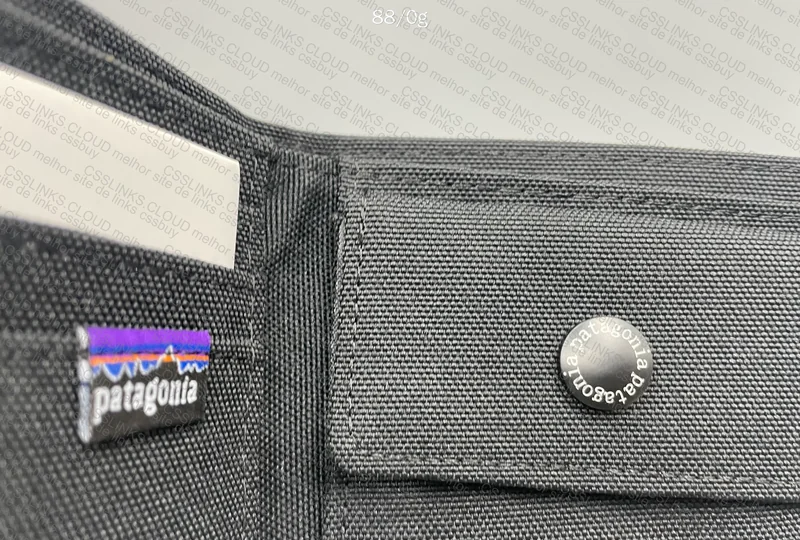 Patagonia Wallet 4