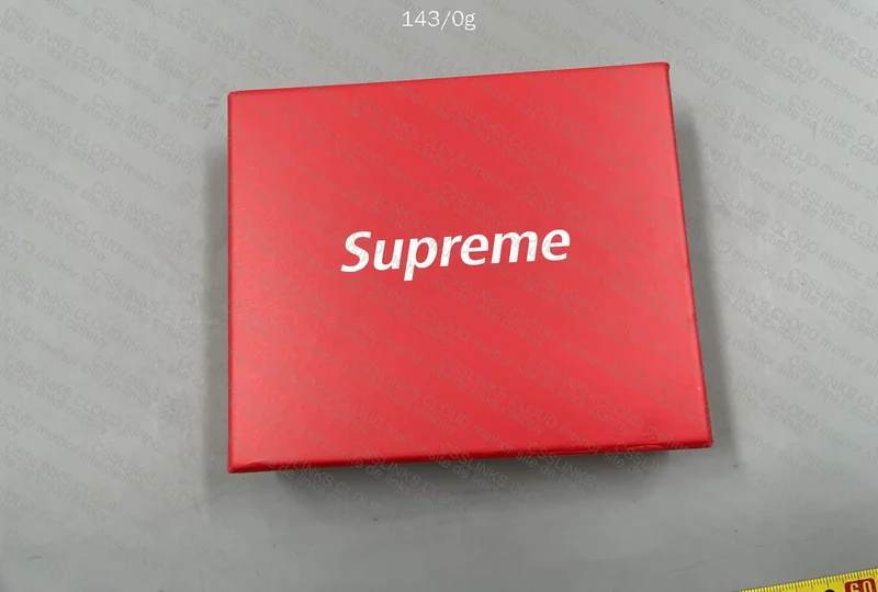 Supreme Wallet 4