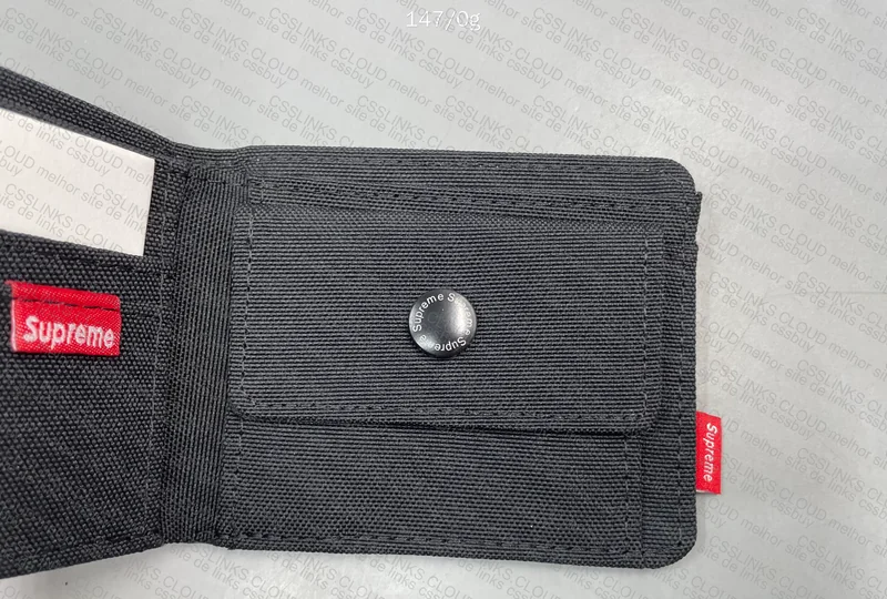 Supreme Wallet 4
