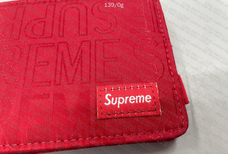 Supreme Wallet + Nike Socks 4