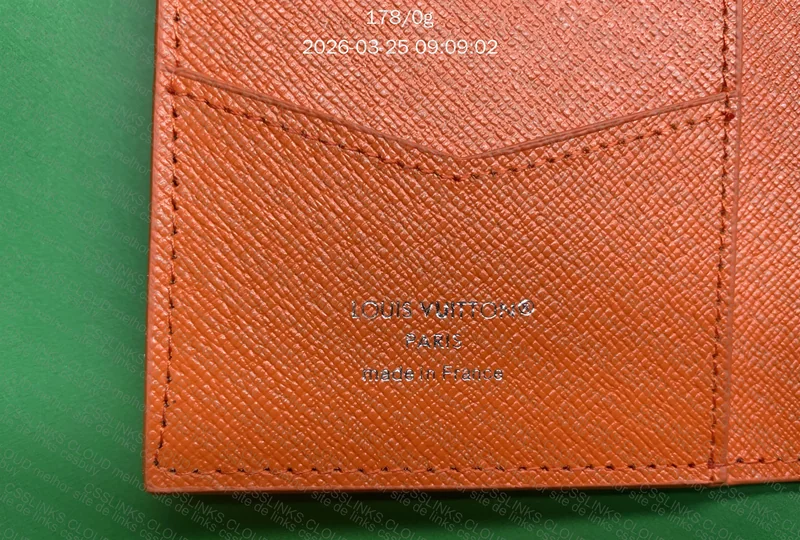 Carteira/Porta passaporte LV Tenis 6