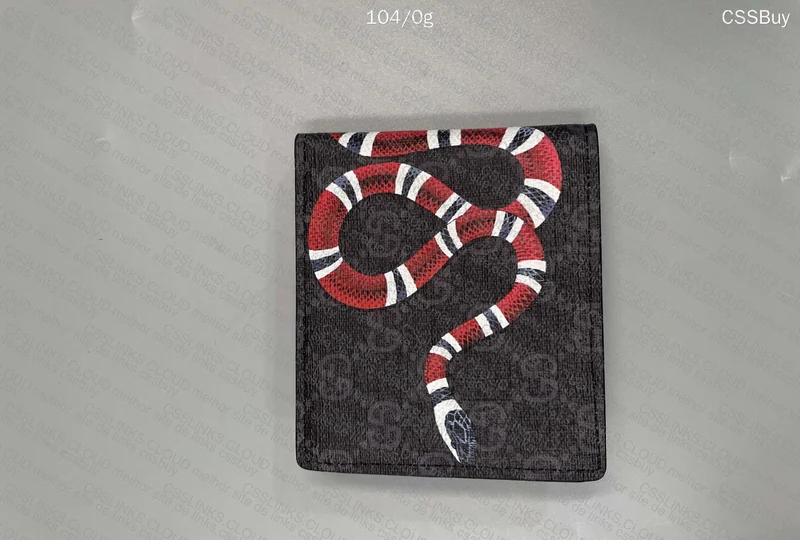 Gucci Wallets 4