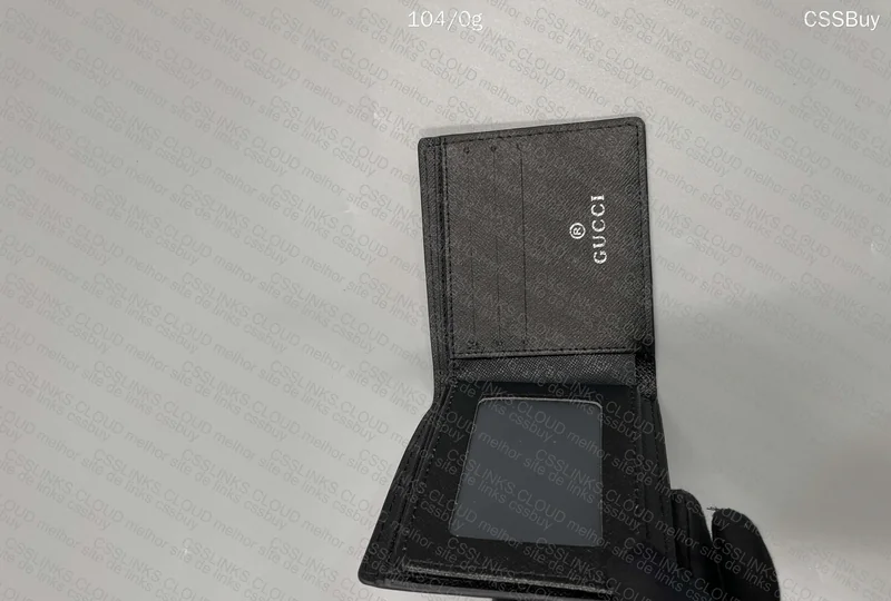 Gucci Wallets 5