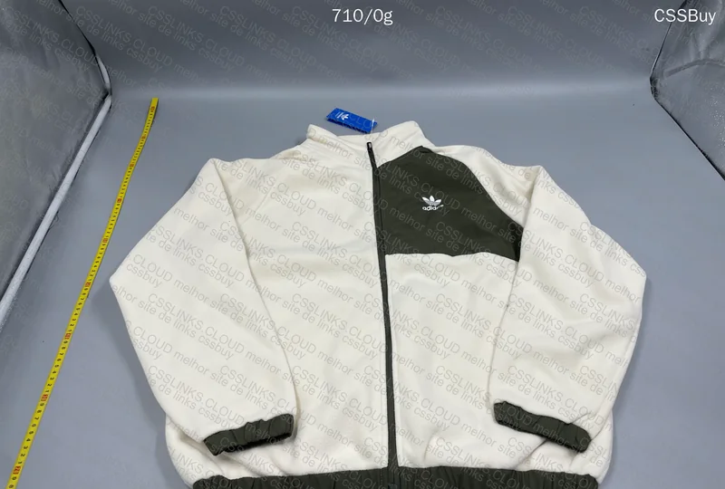 Adidas Coat 88y 3