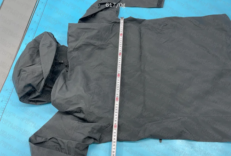Arc'teryx Alpha SV7 Waterproof Coat 4