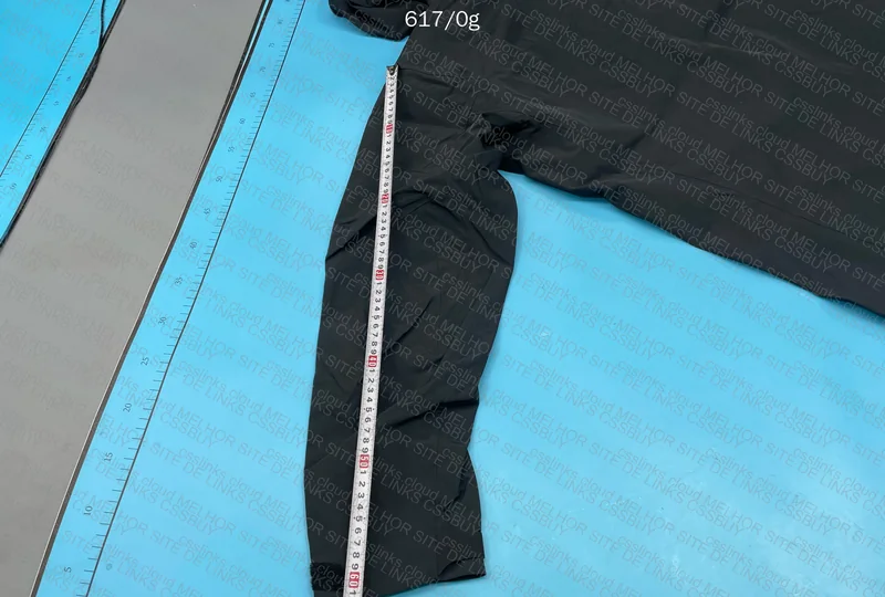 Arc'teryx Alpha SV7 Waterproof Coat 8