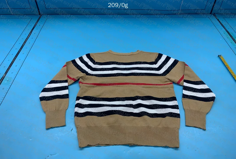 Unbranded Women's Jacket 3