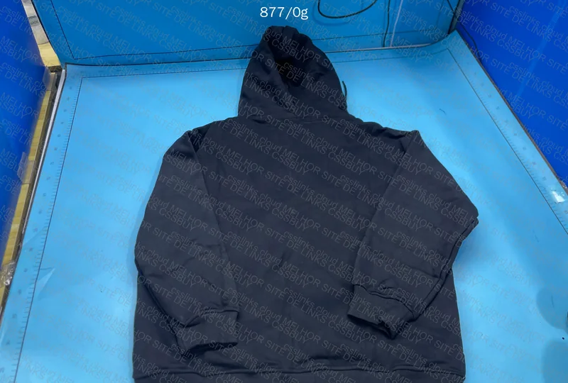 Nike Centered Logo Hoodie 4