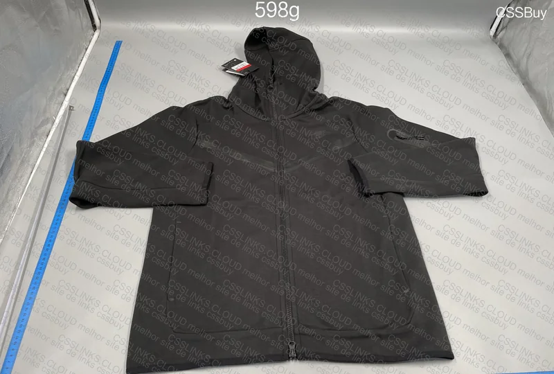 Nike Tech Fleece Hoodie 2