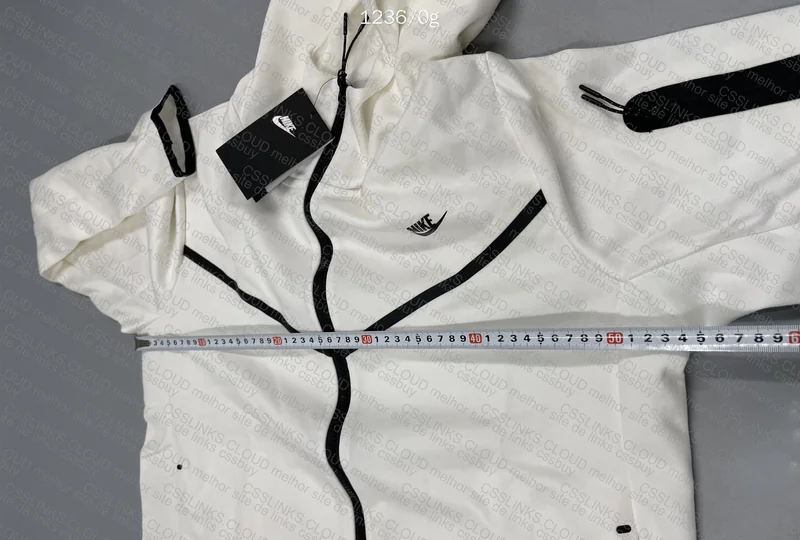 Nike Tech Fleece Hoodie 5