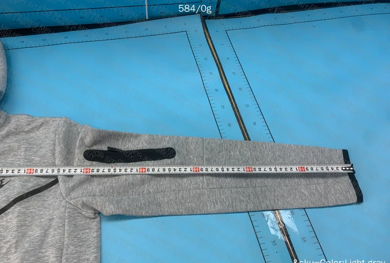 Nike Tech Fleece Hoodie 2