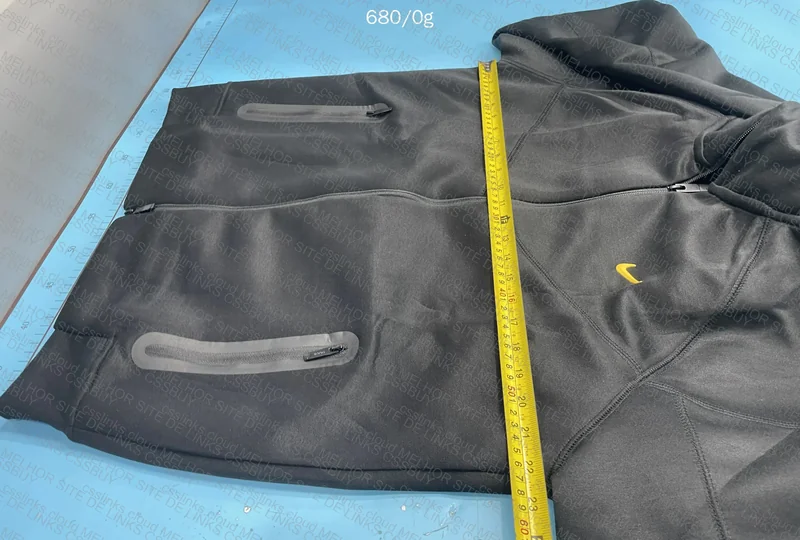 Nike Tech Fleece Hoodie 8