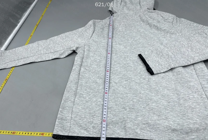 Nike Tech Fleece Jacket (with measurements) 4