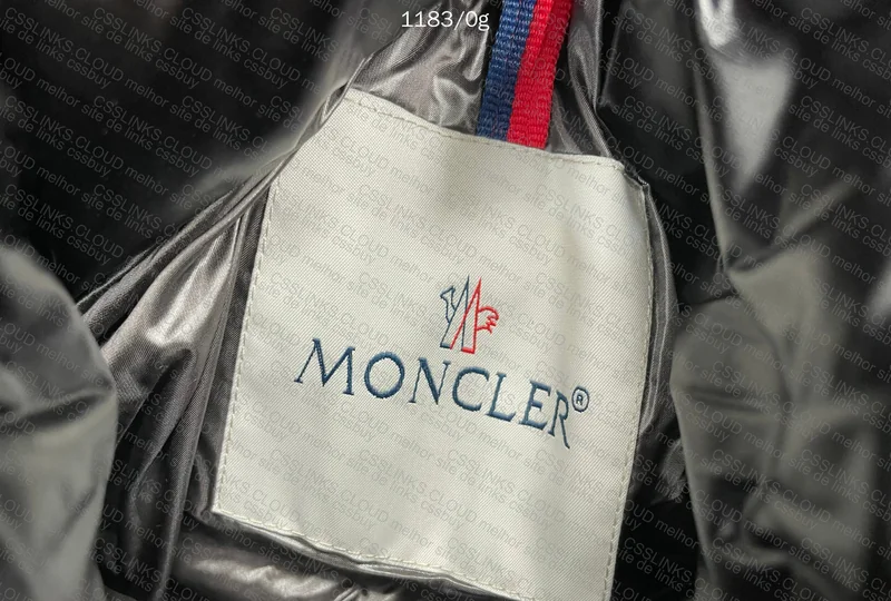 Moncler Puffer Jacket 4 Yards 3
