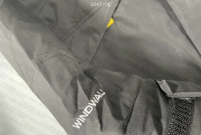 TNF Puffer Jacket 4