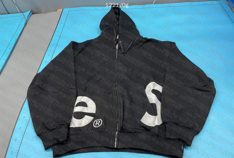 Supreme Coat 3