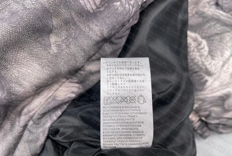 Supreme x TNF Coat (Insane) 4