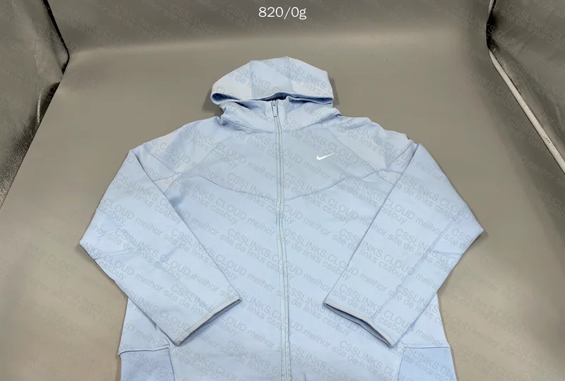 Nike Tech Fleece Hoodie 8
