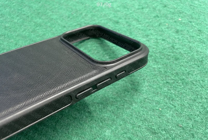 Case 17 Pro Max Rimowa / Montblanc 3