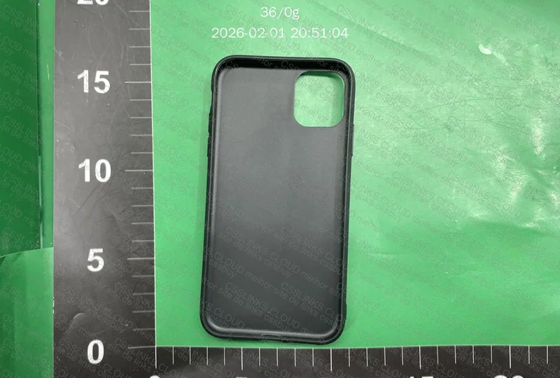 Case Chrome hearts IPhone 11 2
