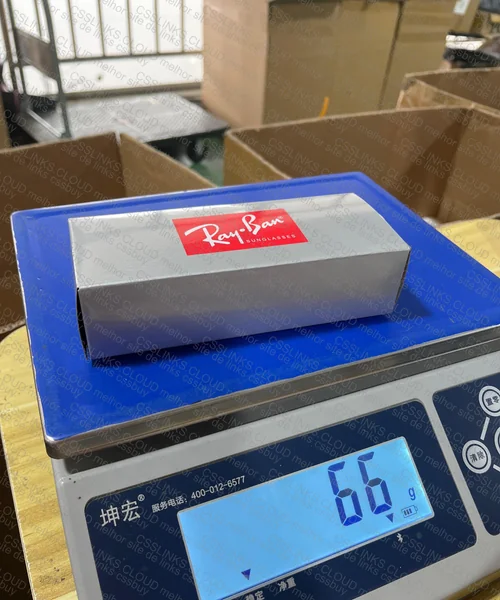 Case de óculos Ray Ban 4