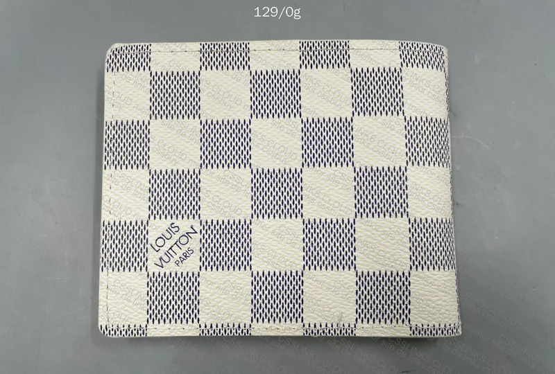 Louis Vuitton White Wallet 3
