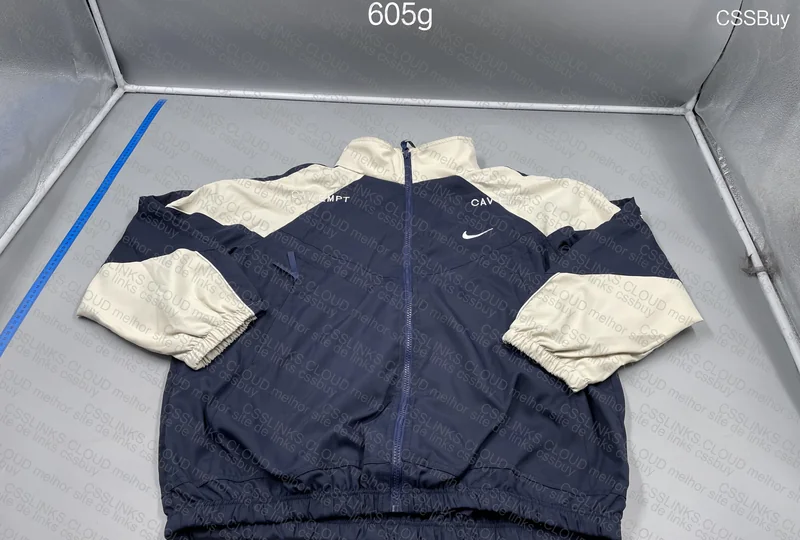 CAVEMPT x NIKE