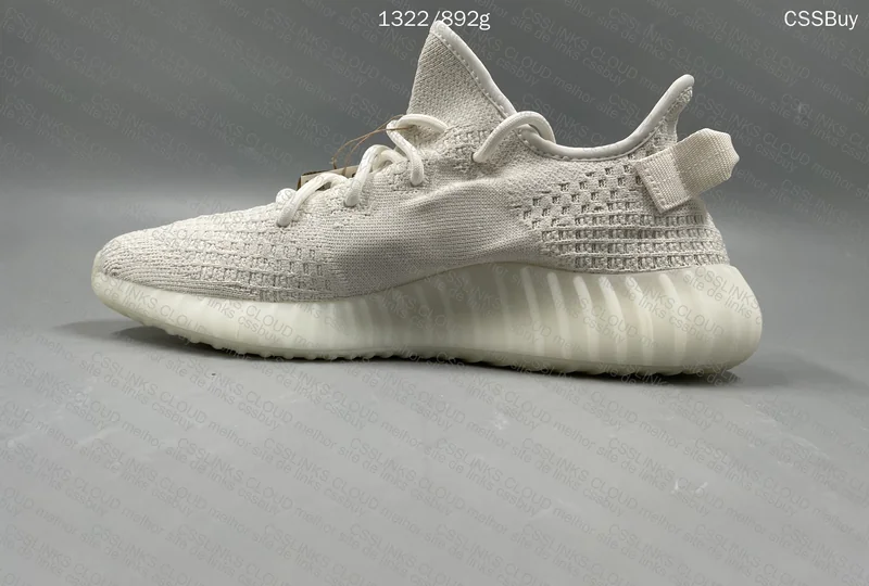 Yeezy Specialists CD 5