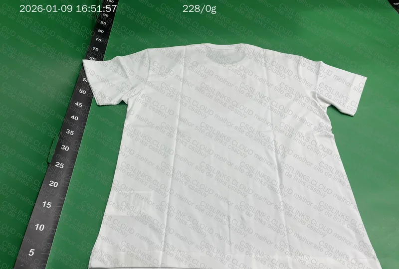 CDG T-Shirt 4